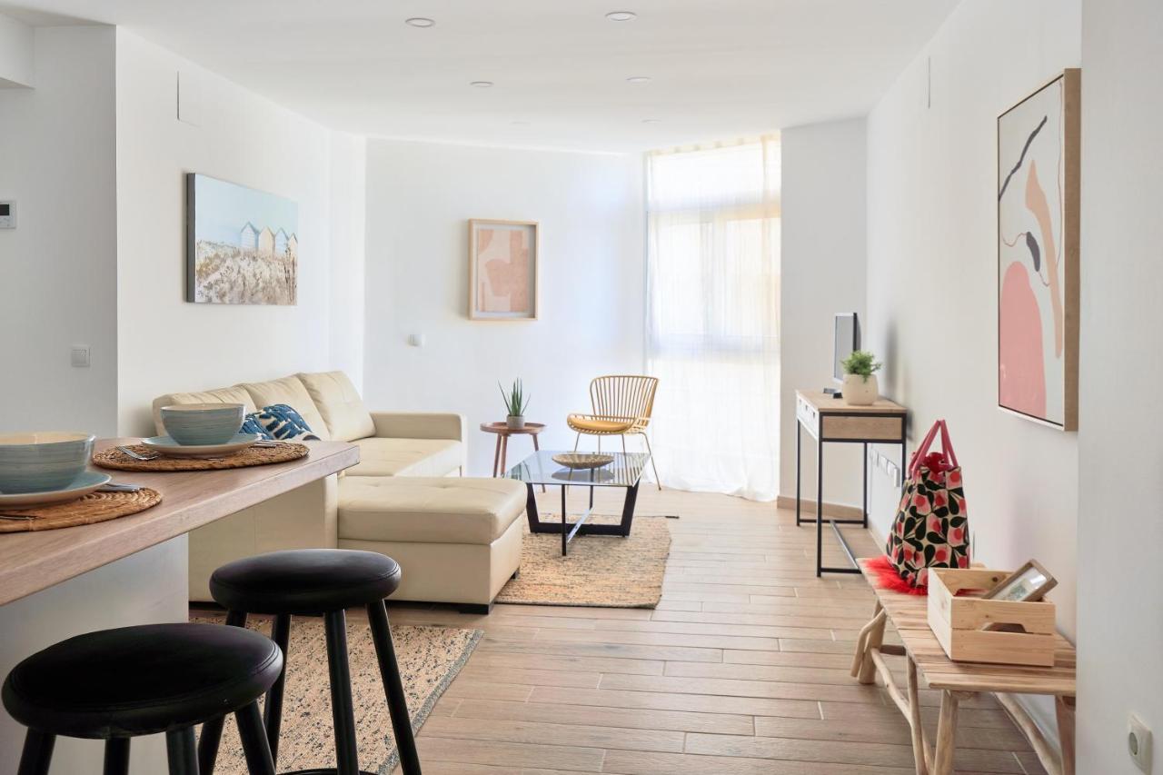 Apartamento En Primera Linea De Playa En La Malagueta Малага Экстерьер фото