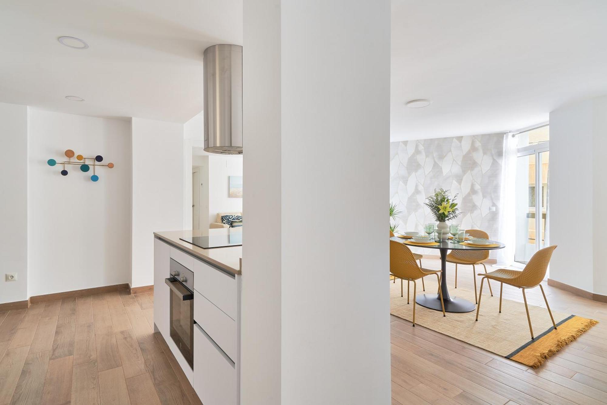 Apartamento En Primera Linea De Playa En La Malagueta Малага Экстерьер фото
